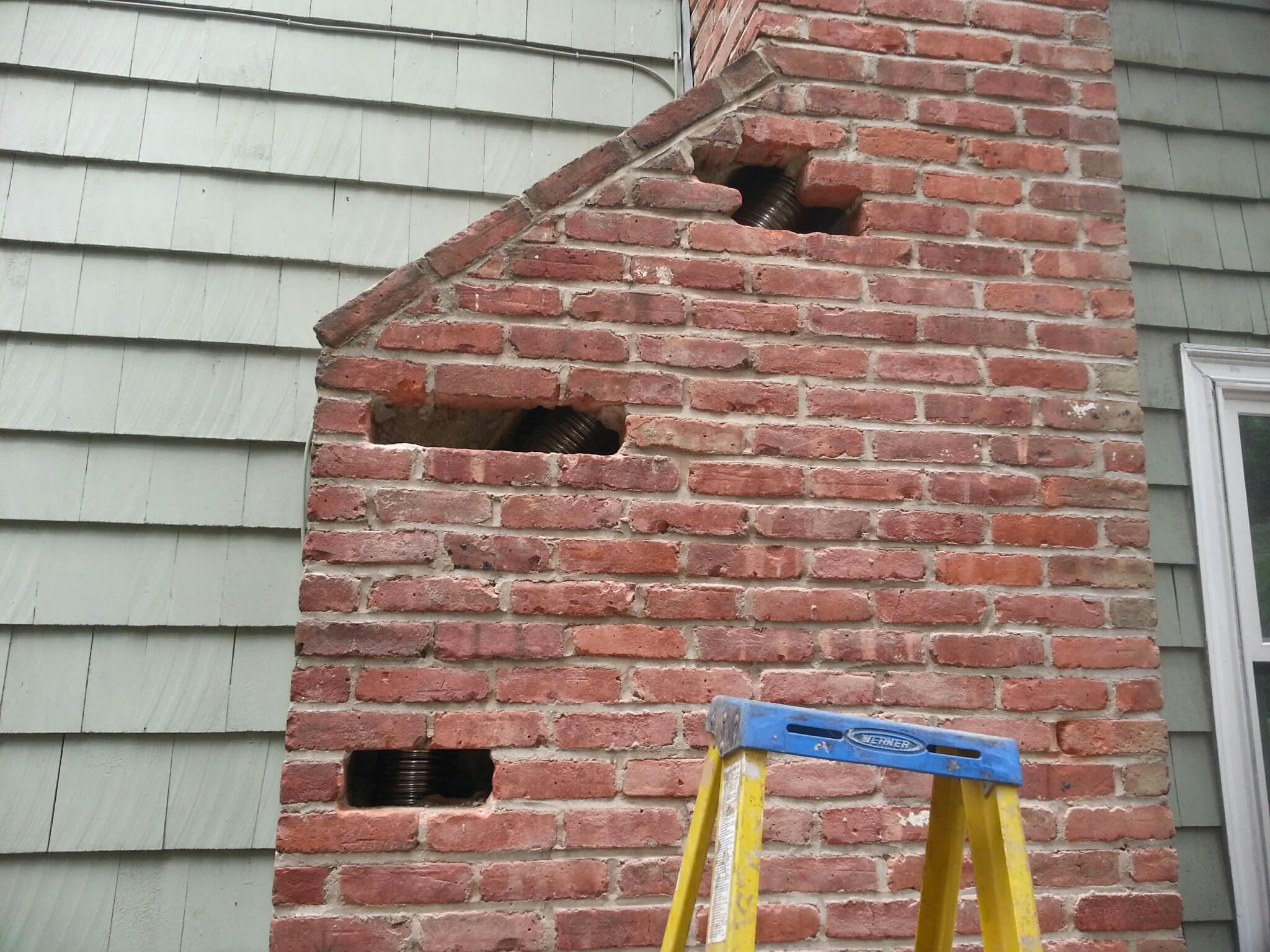 Expert chimney brick and masonry repair in Central Islip, New York