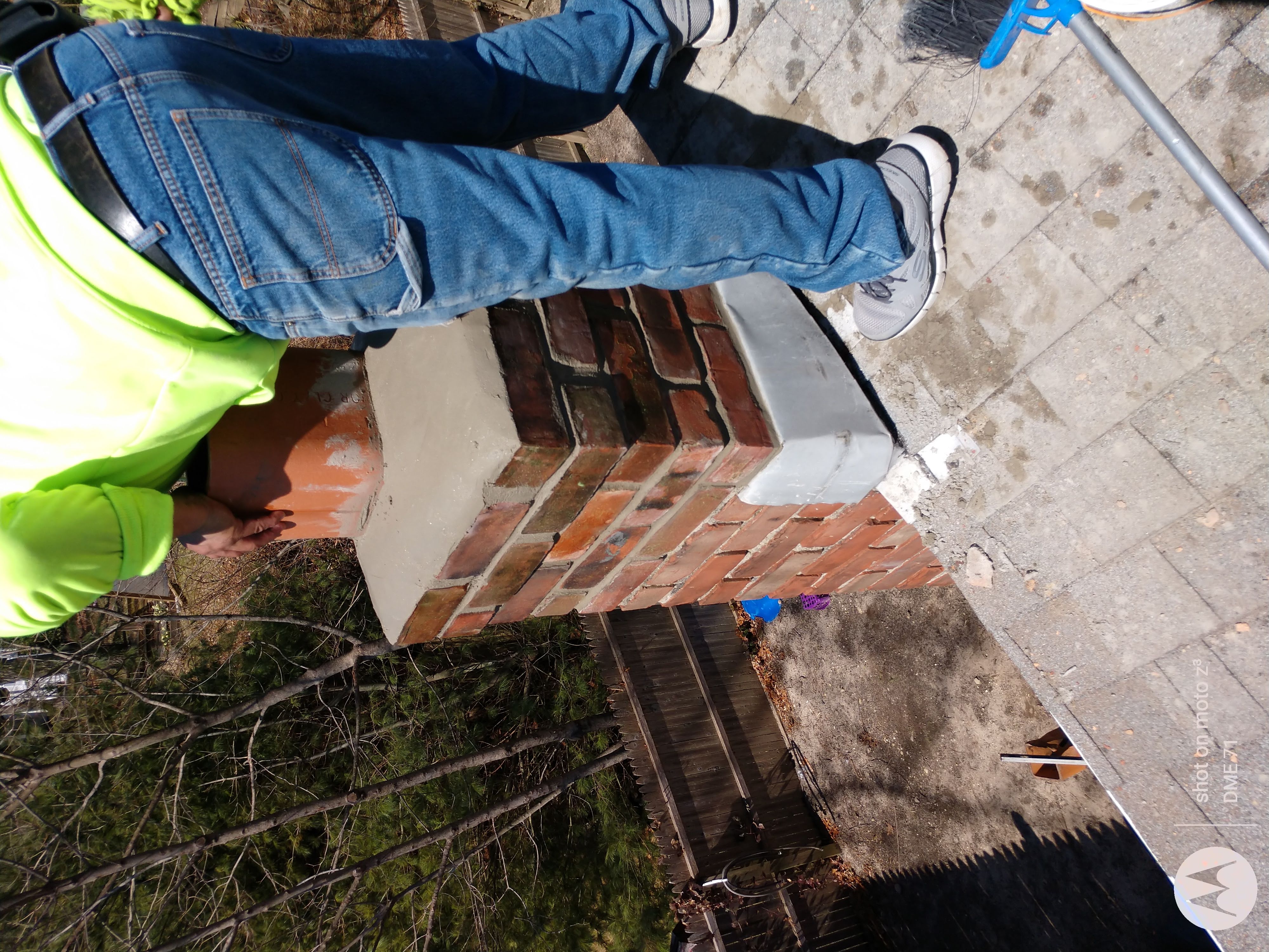Cracked chimney professionally repaired in Central Islip, NY